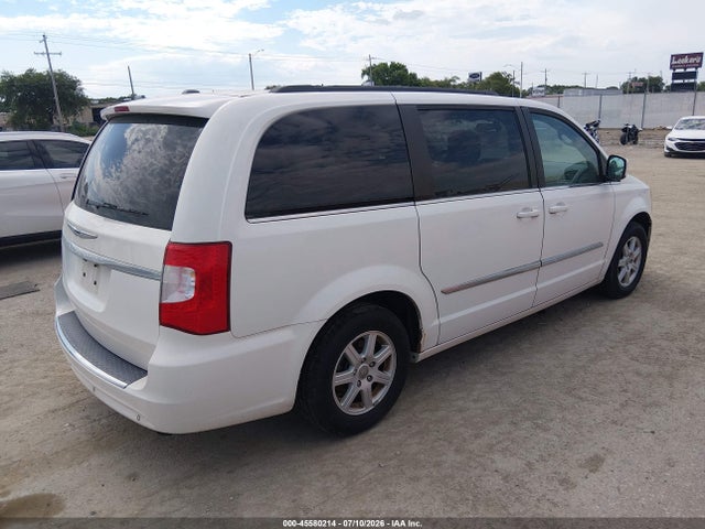 45580214 :رقم المزاد ، 2A4RR5DG0BR704946 vin ، 2011 Chrysler Town & Country Touring مزاد بيع