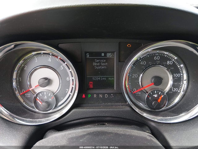45580214 :رقم المزاد ، 2A4RR5DG0BR704946 vin ، 2011 Chrysler Town & Country Touring مزاد بيع