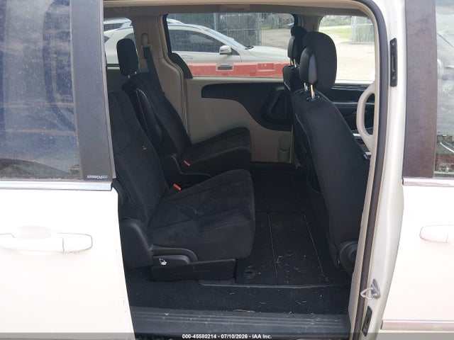 45580214 :رقم المزاد ، 2A4RR5DG0BR704946 vin ، 2011 Chrysler Town & Country Touring مزاد بيع