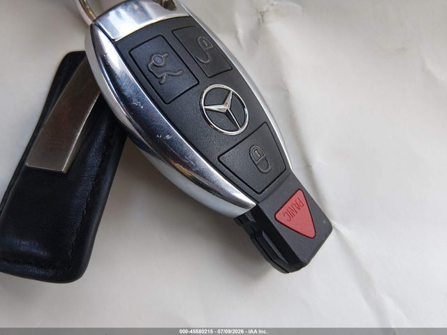 2015 Mercedes-benz S 550 4matic მანქანა იყიდება აუქციონზე, vin: WDDUG8FB2FA141830, აუქციონის ნომერი: 45580215