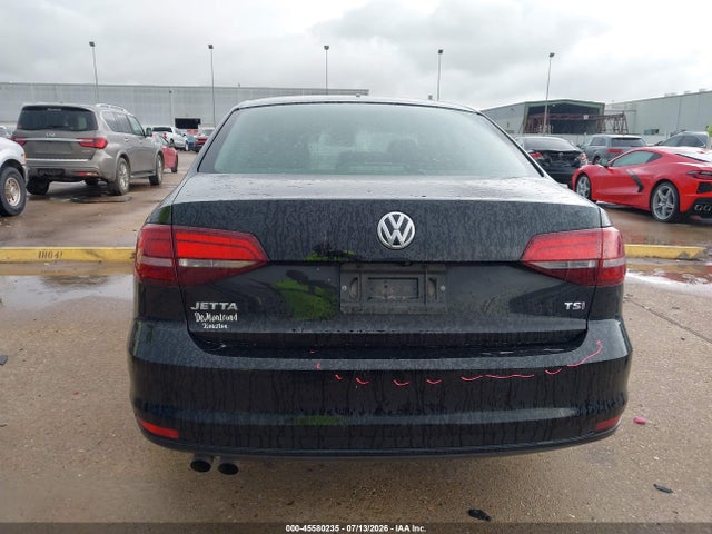 45580235 :رقم المزاد ، 3VW2B7AJ4HM305509 vin ، 2017 Volkswagen Jetta 1.4t S مزاد بيع