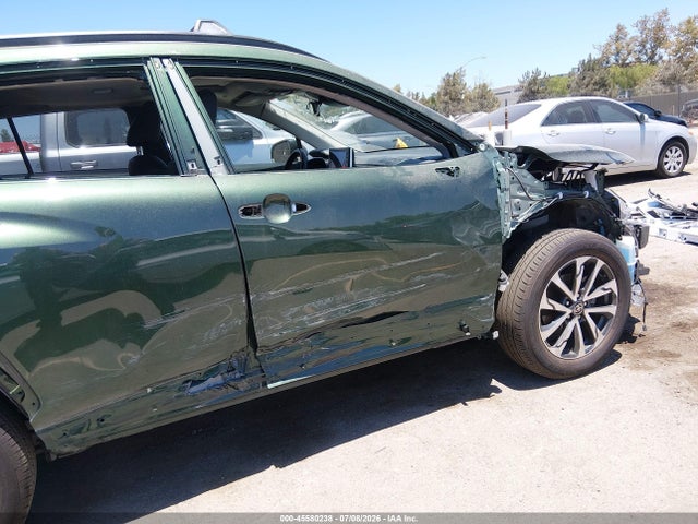 Toyota Corolla Cross Xle 2022 7MUDAABG5NV032371 Image 19