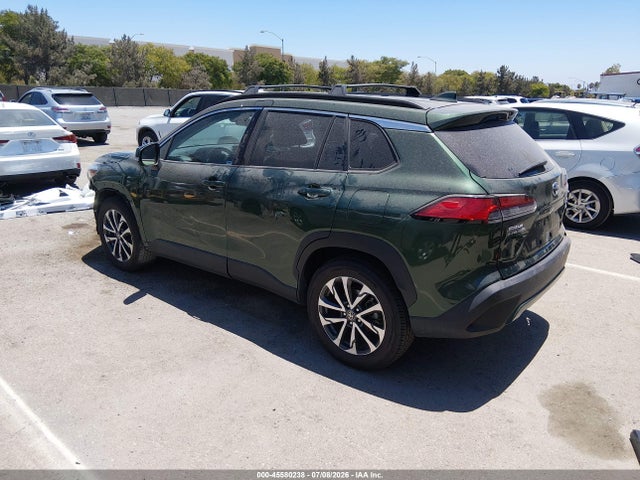 Toyota Corolla Cross Xle 2022 7MUDAABG5NV032371 Image 3