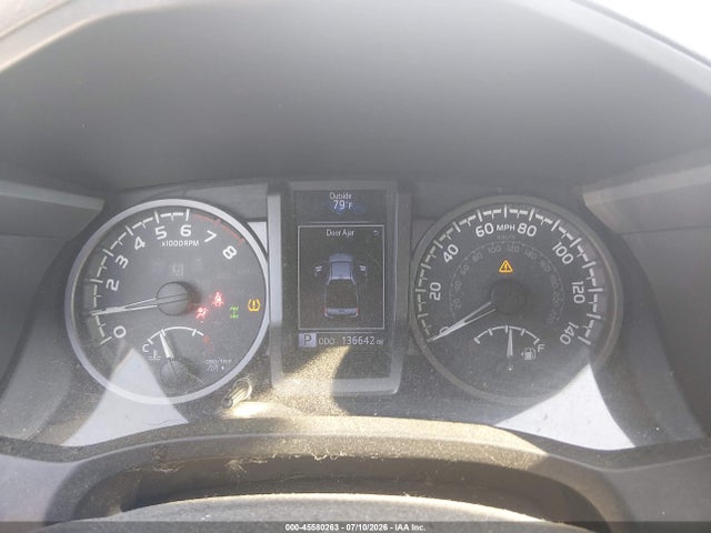 2018 Toyota Tacoma Trd Sport მანქანა იყიდება აუქციონზე, vin: 5TFCZ5AN6JX126334, აუქციონის ნომერი: 45580263