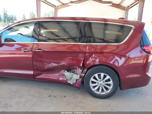 Chrysler Pacifica Touring Plus 2019 2C4RC1FG4KR508389 Image 6