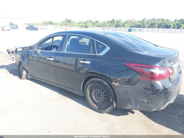 Nissan Altima 2.5 S 2018 1N4AL3AP6JC221682 Image 15