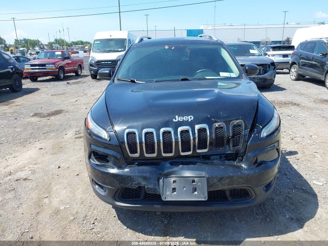 2018 Jeep Cherokee Latitude Plus 4x4 მანქანა იყიდება აუქციონზე, vin: 1C4PJMLXXJD517408, აუქციონის ნომერი: 45580325