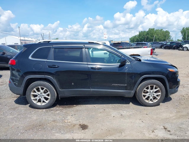2018 Jeep Cherokee Latitude Plus 4x4 მანქანა იყიდება აუქციონზე, vin: 1C4PJMLXXJD517408, აუქციონის ნომერი: 45580325