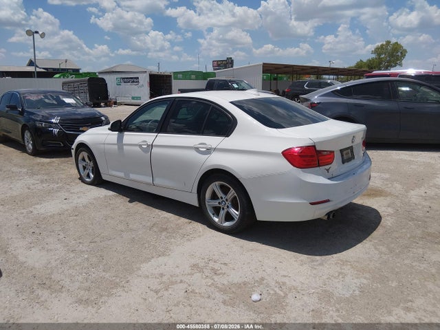 2014 Bmw 328i მანქანა იყიდება აუქციონზე, vin: WBA3A5C57EP602002, აუქციონის ნომერი: 45580358