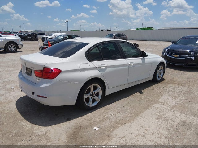2014 Bmw 328i მანქანა იყიდება აუქციონზე, vin: WBA3A5C57EP602002, აუქციონის ნომერი: 45580358