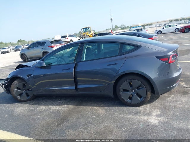 Tesla Model 3 Rear-wheel Drive 2023 5YJ3E1EA4PF694130 Image 12