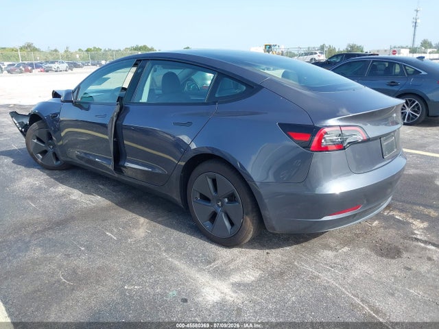 Tesla Model 3 Rear-wheel Drive 2023 5YJ3E1EA4PF694130 Image 3