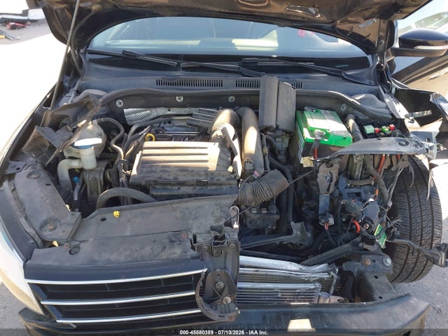 2017 Volkswagen Jetta 1.4t Se მანქანა იყიდება აუქციონზე, vin: 3VWDB7AJ3HM282930, აუქციონის ნომერი: 45580389