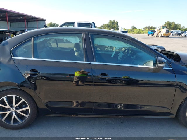 2017 Volkswagen Jetta 1.4t Se მანქანა იყიდება აუქციონზე, vin: 3VWDB7AJ3HM282930, აუქციონის ნომერი: 45580389