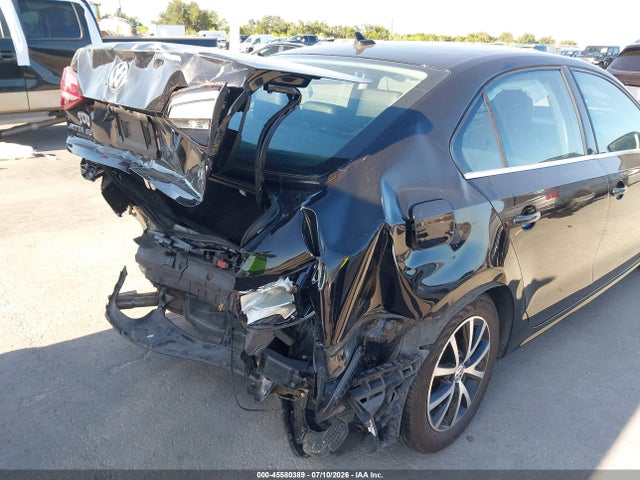 2017 Volkswagen Jetta 1.4t Se მანქანა იყიდება აუქციონზე, vin: 3VWDB7AJ3HM282930, აუქციონის ნომერი: 45580389