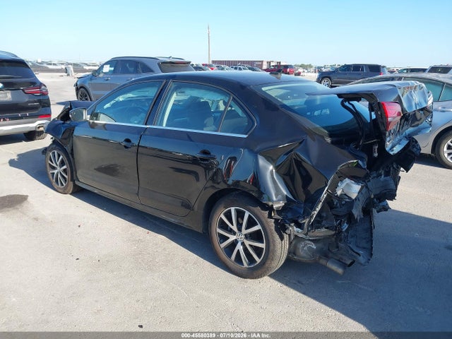 2017 Volkswagen Jetta 1.4t Se მანქანა იყიდება აუქციონზე, vin: 3VWDB7AJ3HM282930, აუქციონის ნომერი: 45580389