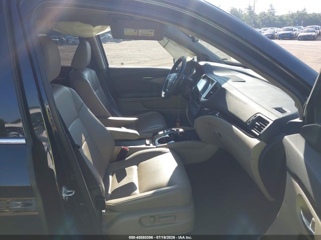 Honda Pilot Touring 2017 5FNYF6H99HB035785 Image 5
