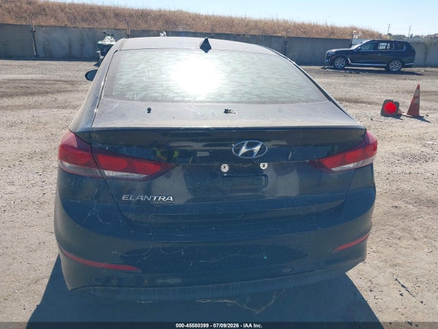 Hyundai Elantra Value Edition 2018 5NPD84LF7JH302424 Image 16