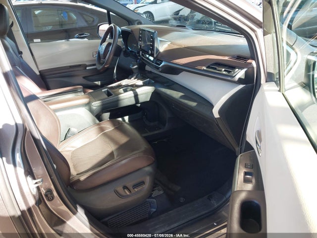 Toyota Sienna Platinum 2023 5TDESKFC4PS081525 Image 5