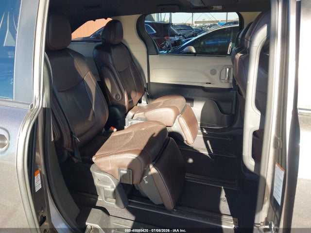 Toyota Sienna Platinum 2023 5TDESKFC4PS081525 Image 8