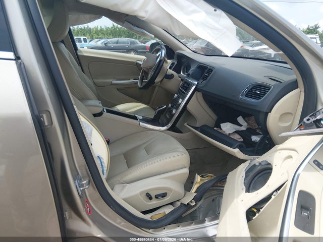 Продажа на аукционе авто 2015 Volvo S60 T5 Premier, vin: YV1612TK9F1357173, номер лота: 45580484
