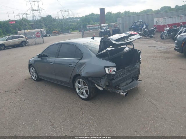 2015 Volkswagen Jetta 2.0l Tdi Se მანქანა იყიდება აუქციონზე, vin: 3VW3A7AJ1FM261134, აუქციონის ნომერი: 45580485