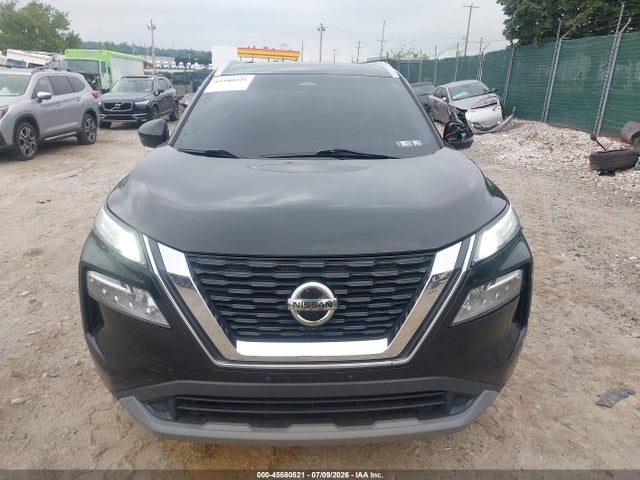 5N1AT3BB6MC802967 Nissan Rogue Sv Intelligent Awd
