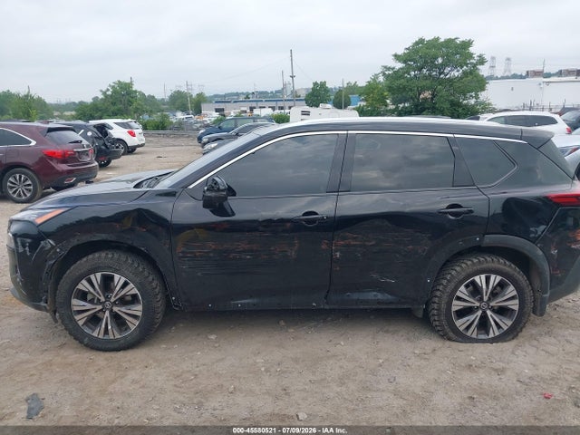 5N1AT3BB6MC802967 Nissan Rogue Sv Intelligent Awd