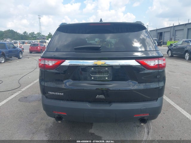 Chevrolet Traverse Ls 2018 1GNERFKW7JJ190270 Image 16