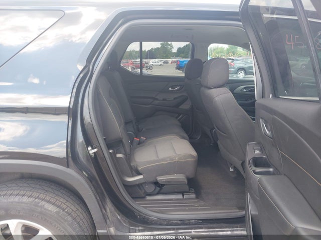 Chevrolet Traverse Ls 2018 1GNERFKW7JJ190270 Image 8