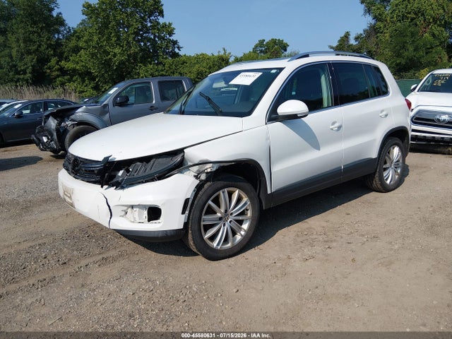 Продажа на аукционе авто 2013 Volkswagen Tiguan Se, vin: WVGBV3AX6DW090776, номер лота: 45580631