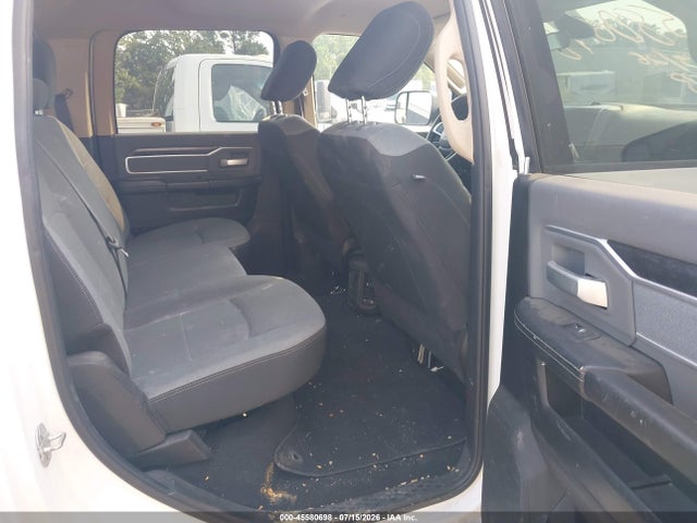 45580698 :رقم المزاد ، 3C63R3HJ4KG724264 vin ، 2019 Ram 3500 Big Horn  4x4 8' Box مزاد بيع