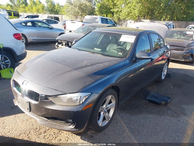 2015 Bmw 328i Xdrive მანქანა იყიდება აუქციონზე, vin: WBA3B3C53FJ985099, აუქციონის ნომერი: 45580710