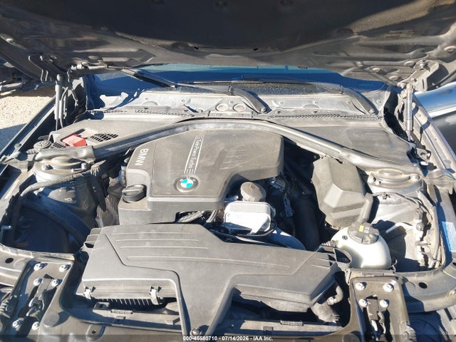 2015 Bmw 328i Xdrive მანქანა იყიდება აუქციონზე, vin: WBA3B3C53FJ985099, აუქციონის ნომერი: 45580710