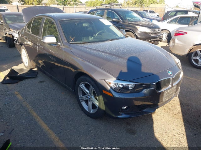 2015 Bmw 328i Xdrive მანქანა იყიდება აუქციონზე, vin: WBA3B3C53FJ985099, აუქციონის ნომერი: 45580710