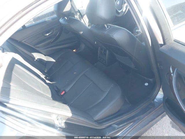 2015 Bmw 328i Xdrive მანქანა იყიდება აუქციონზე, vin: WBA3B3C53FJ985099, აუქციონის ნომერი: 45580710