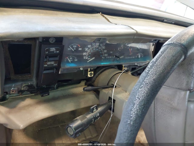45580731 :رقم المزاد ، 1G4HP52K1WH533054 vin ، 1998 Buick Lesabre Custom مزاد بيع