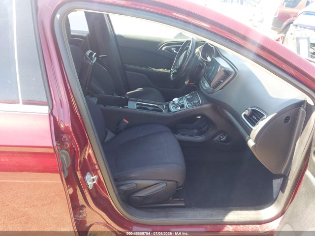 Chrysler 200 Limited 2015 1C3CCCAB0FN581683 Image 5