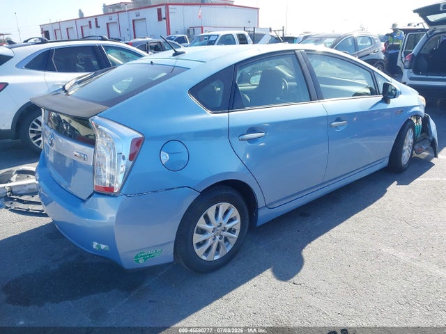 Toyota PRIUS PLUG-IN 2014 JTDKN3DP5E3053236 Image 4