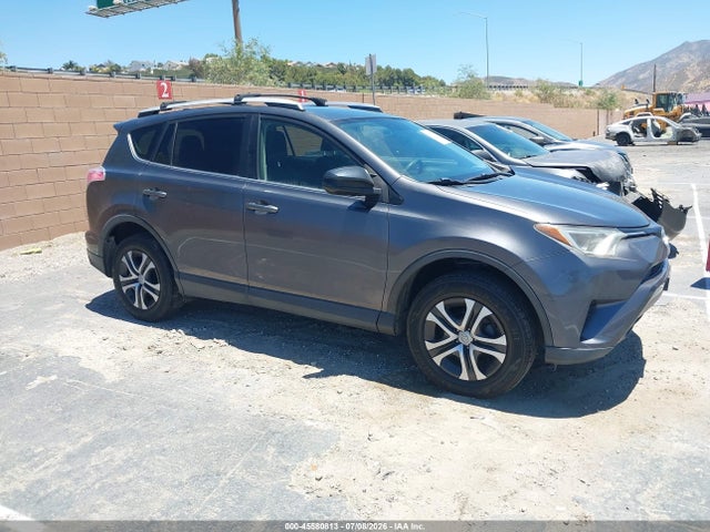 Toyota RAV4 LE 2016 JTMZFREV6GJ095814 Image 13