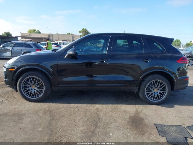 WP1AA2A24HKA91902 Porsche Cayenne Platinum Edition