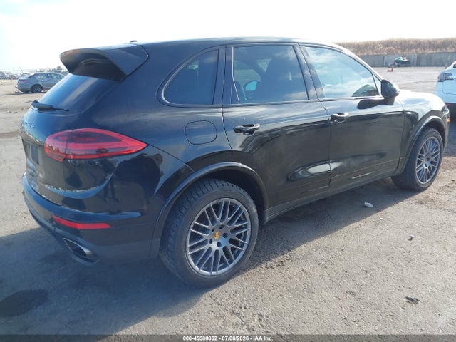 WP1AA2A24HKA91902 Porsche Cayenne Platinum Edition