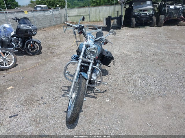 45580872 :رقم المزاد ، 1HD1CGP154K452778 vin ، 2004 Harley-davidson Xl1200 C مزاد بيع
