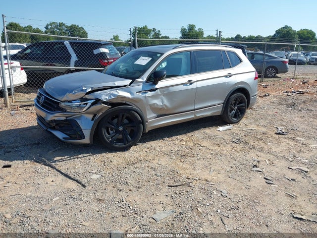 Aukcja sprzedaży 2023 Volkswagen Tiguan 2.0t Se R-line Black, vin: 3VVCB7AX6PM001514, numer aukcji: 45580903