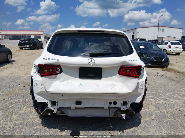 45580910 :رقم المزاد ، W1N0G8EB8NV379840 vin ، 2022 Mercedes-benz Glc 300 4matic Suv مزاد بيع