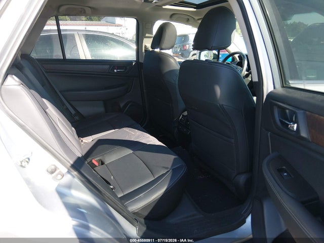 45580911 :رقم المزاد ، 4S4BSANC8H3341728 vin ، 2017 Subaru Outback 2.5i Limited مزاد بيع