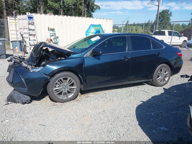 4T1BF1FK3GU239952 Toyota CAMRY SE