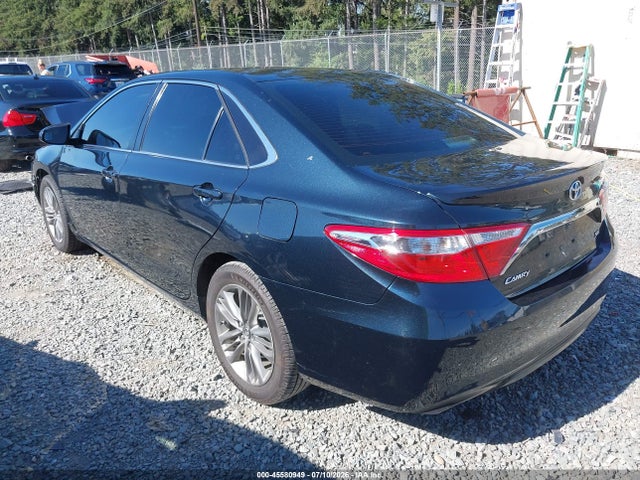 4T1BF1FK3GU239952 Toyota CAMRY SE