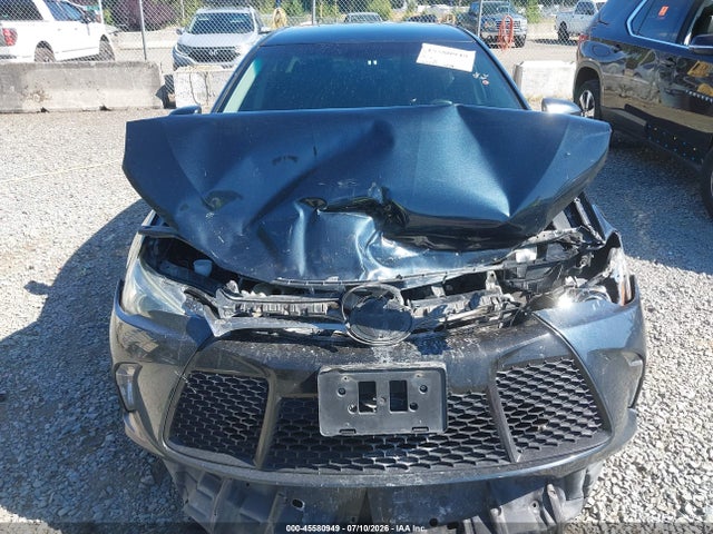 4T1BF1FK3GU239952 Toyota CAMRY SE