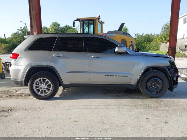 2018 Jeep Grand Cherokee Laredo 4x2 მანქანა იყიდება აუქციონზე, vin: 1C4RJEAG2JC407234, აუქციონის ნომერი: 45580983